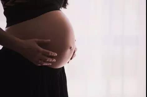 疫情當前，孕婦如何判斷臨產征兆？